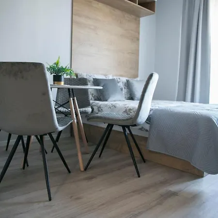 Flora Apartment, Free Parking, Self Chek-in *