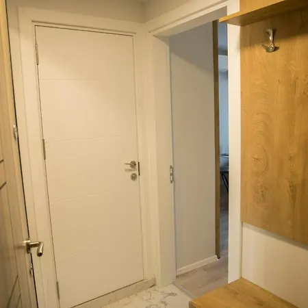 Apartmán Flora Apartment, Free Parking, Self Chek-in *