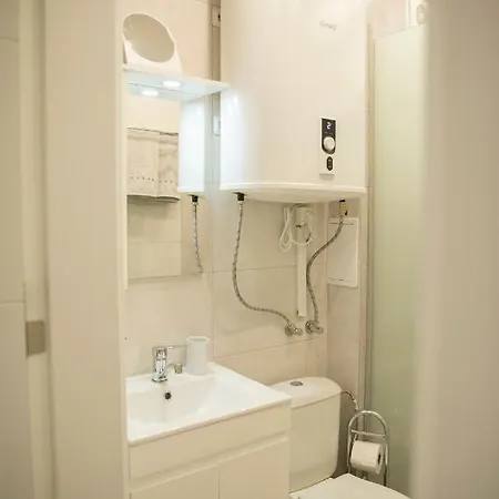 Flora Apartment, Free Parking, Self Chek-in